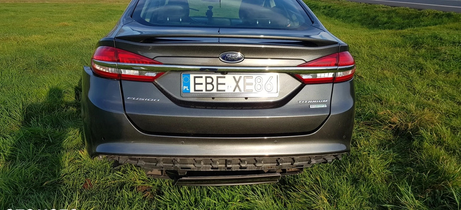 Ford Fusion cena 53000 przebieg: 132100, rok produkcji 2017 z Bełchatów małe 631